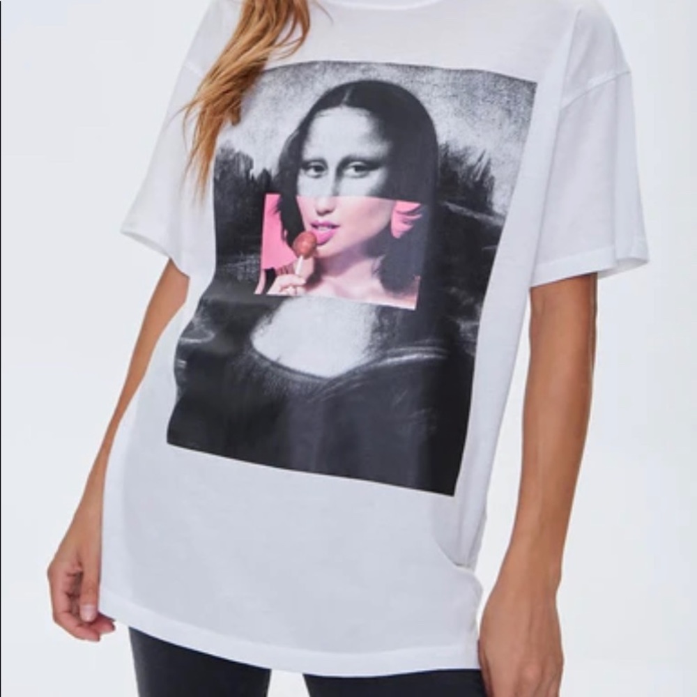 oversized graphic tshirt